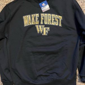 NEW Wake Forest sweatshirt size LARGE